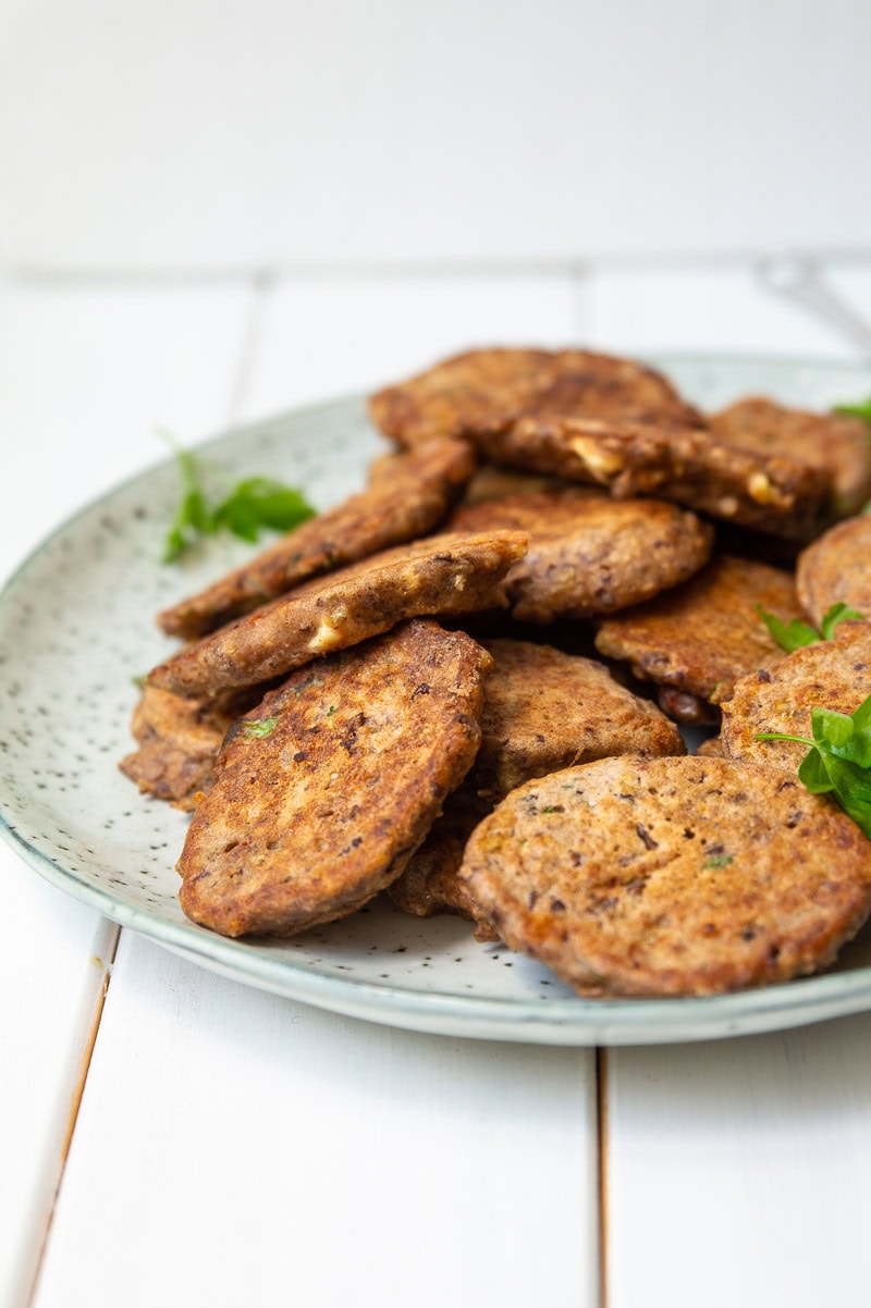 Bønnedeller med feta og soltørrede tomater