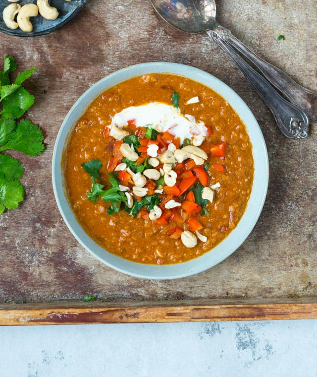 Vegetarisk indisk suppe